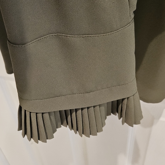 Plus Size XXL Ann Taylor Blouse Olive Green - Picture 4 of 11